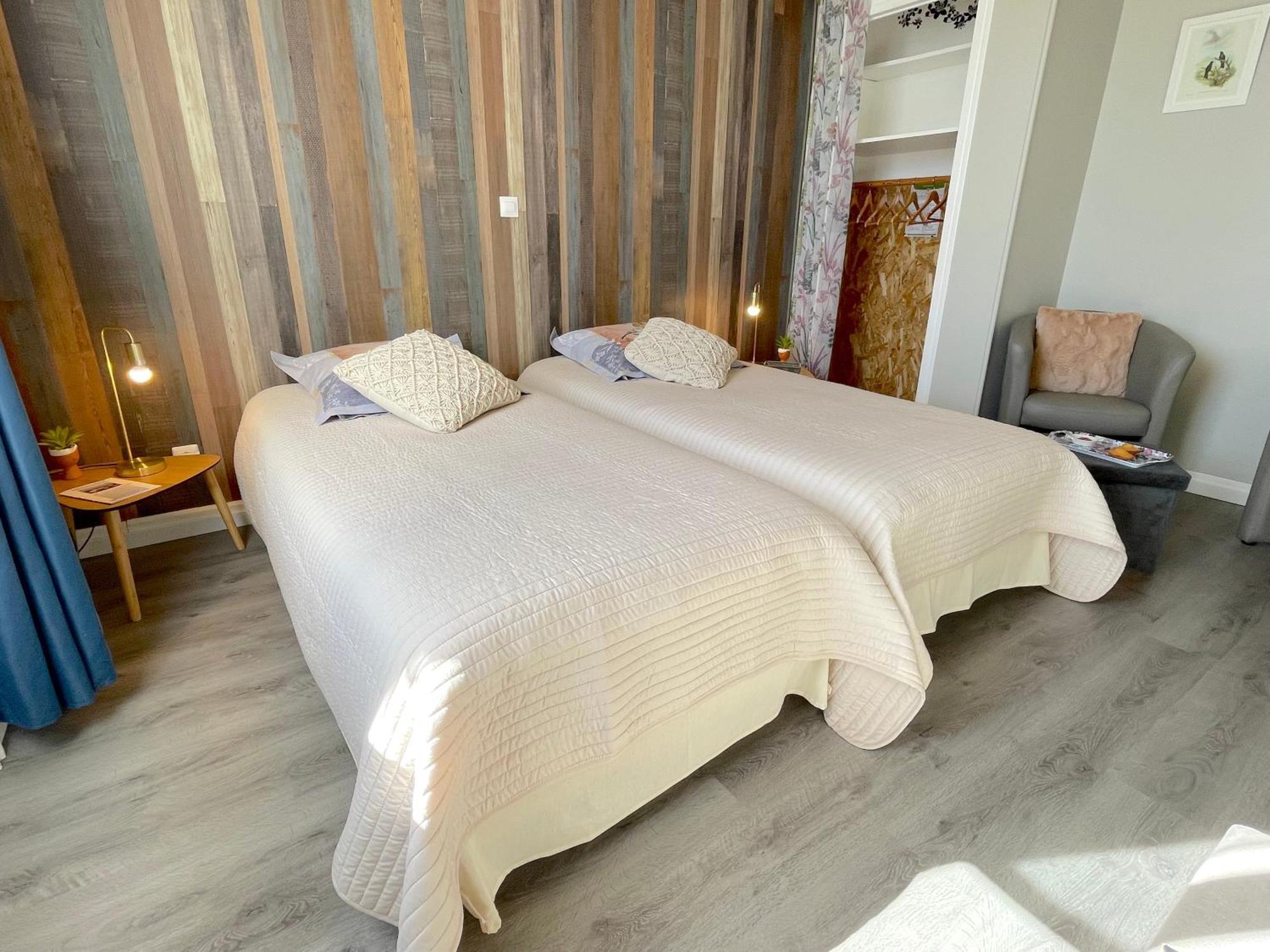 Atypique Detour Bed and Breakfast Rosans Eksteriør billede