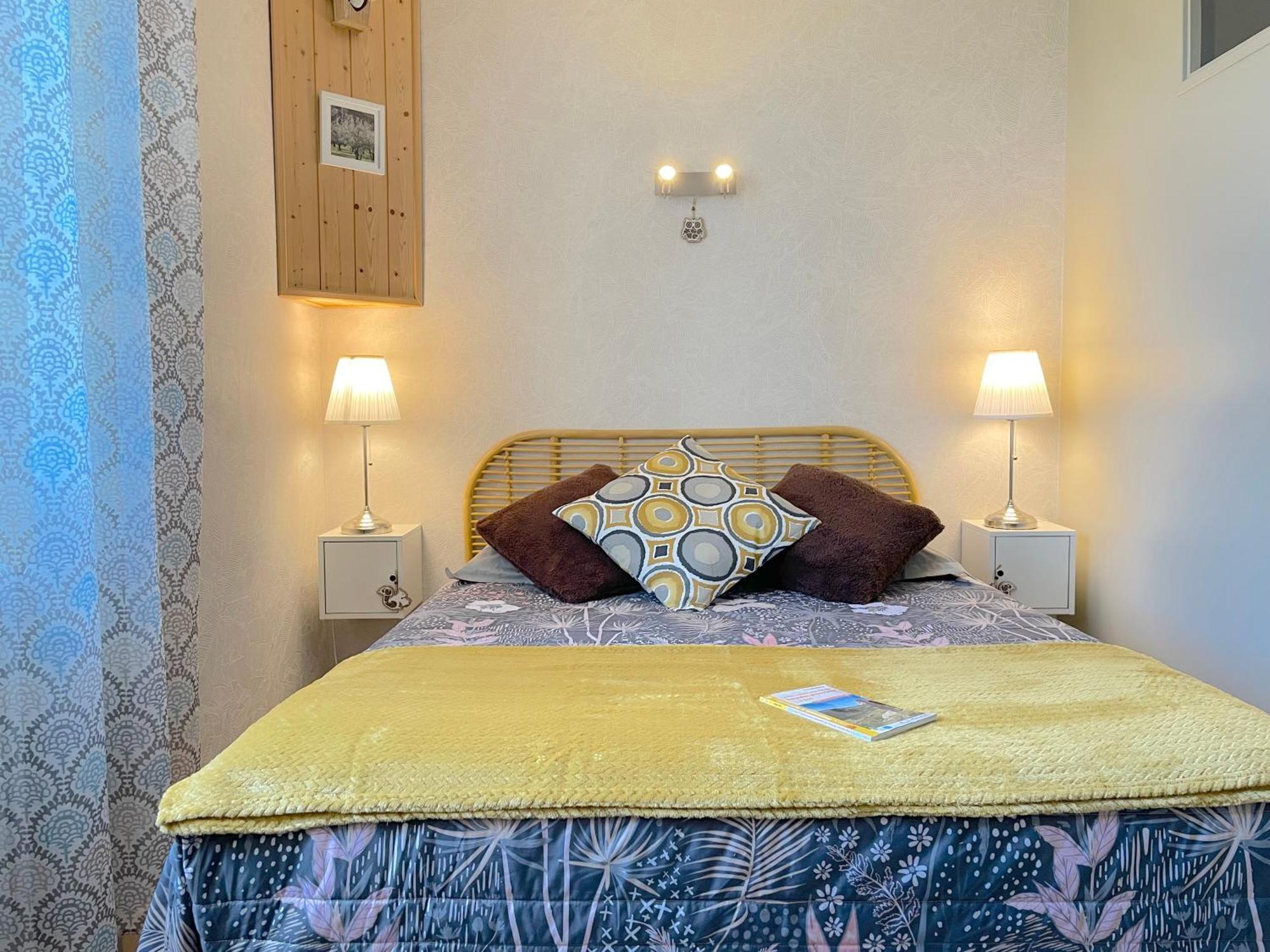 Atypique Detour Bed and Breakfast Rosans Eksteriør billede