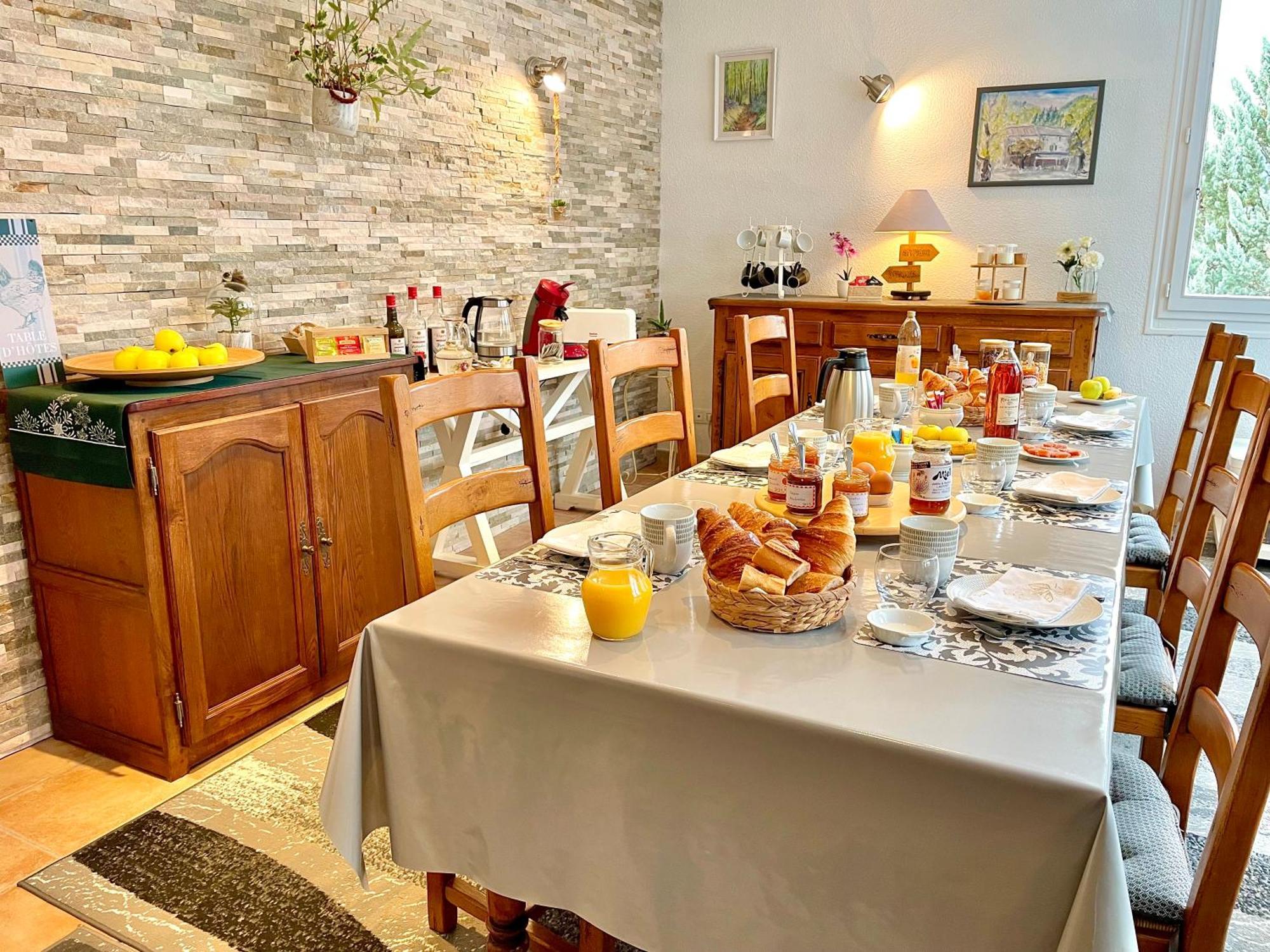 Atypique Detour Bed and Breakfast Rosans Eksteriør billede